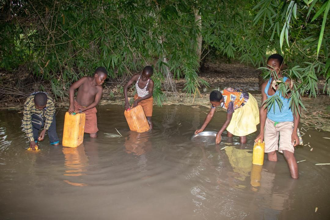 Africa border - Yasmin Behzadi- Schools project